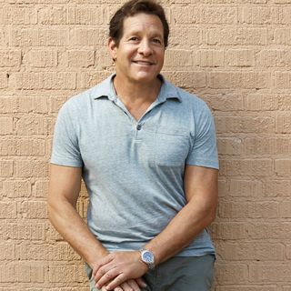 Profile Picture of Steve Guttenberg (@steveguttenberg) on Instagram