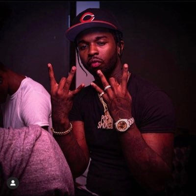 Profile Picture of Mike💫 (@WooWalking) on Twitter