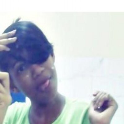 Profile Picture of Lily Andrade (@LillyAndraade) on Twitter