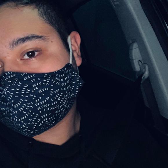 Profile Picture of Javier Navarro (@itsjavii) on Poshmark