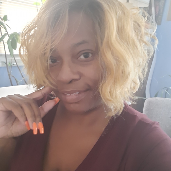 Profile Picture of Natea Proctor (@proctornatea) on Poshmark