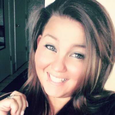 Profile Picture of Macy Moore (@macymoore2011) on Twitter