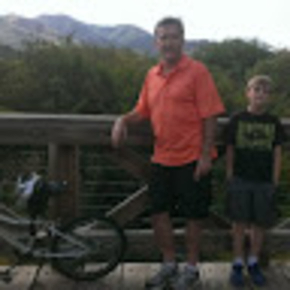 Profile Picture of Brian Bentley (@oh2babentley) on Poshmark