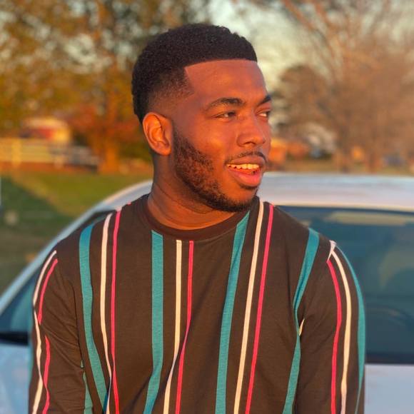 Profile Picture of Reginald Graham (@reginaldgraham) on Poshmark