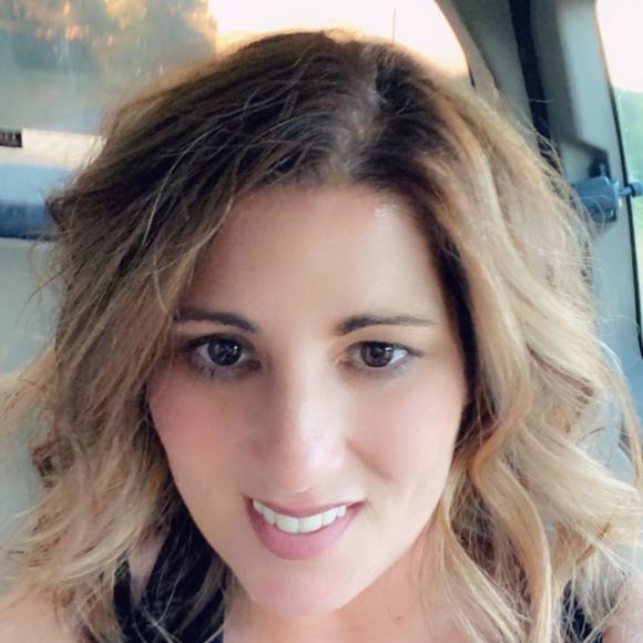 Profile Picture of Jodie Moody (@jgmoody) on Poshmark