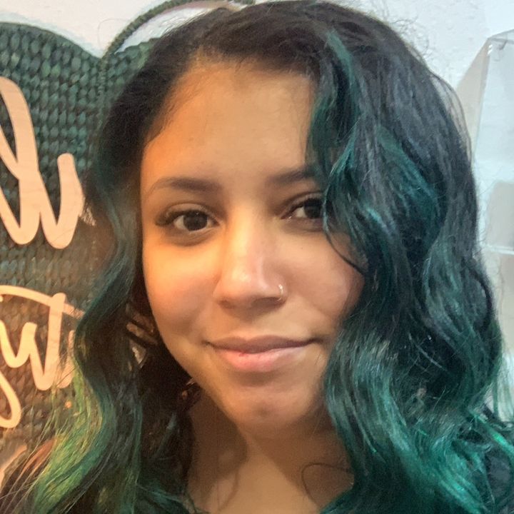 Profile Picture of Kimberly Slaton (@kimslaton) on Tiktok