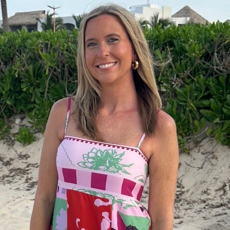 Profile Picture of Jenni (@jennicarlton) on Tiktok