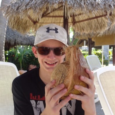 Profile Picture of Justin Simard (@JustinSimard_) on Twitter