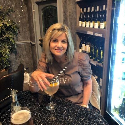 Profile Picture of Helen Davies (@chloe1adam2) on Twitter
