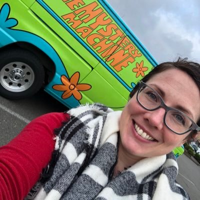 Profile Picture of Kristen Peasner (@kristenpeasner) on Twitter