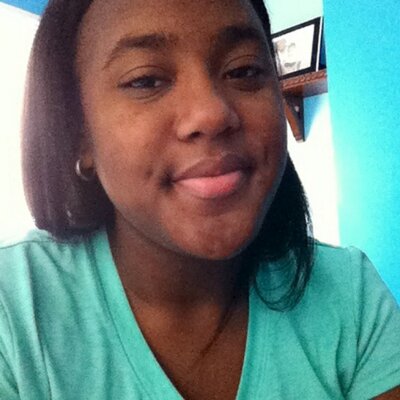 Profile Picture of Young Tori (@VickyCurry) on Twitter