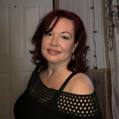 Profile Picture of Jennifer Wyatt McDaniel (@JenniferWyattM2) on Twitter