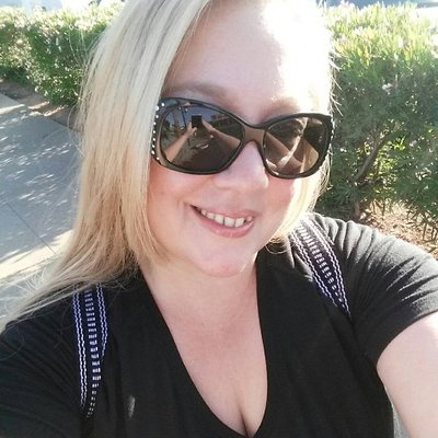 Profile Picture of Crystal Campbell (@ccampbell2009) on Twitter