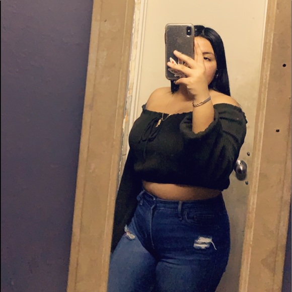 Profile Picture of Janet Madrigal (@janetjop) on Poshmark