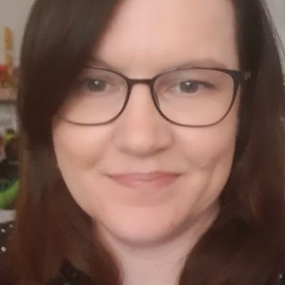 Profile Picture of Christine Frank (@Mupfel28) on Twitter