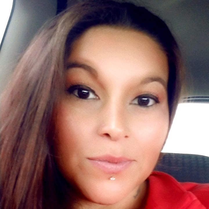 Profile Picture of Yolanda (@yolanda_parrales) on Tiktok