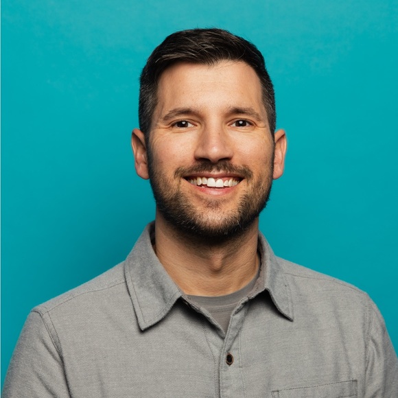 Profile Picture of Michael Panarella (@mjpanarella) on Poshmark