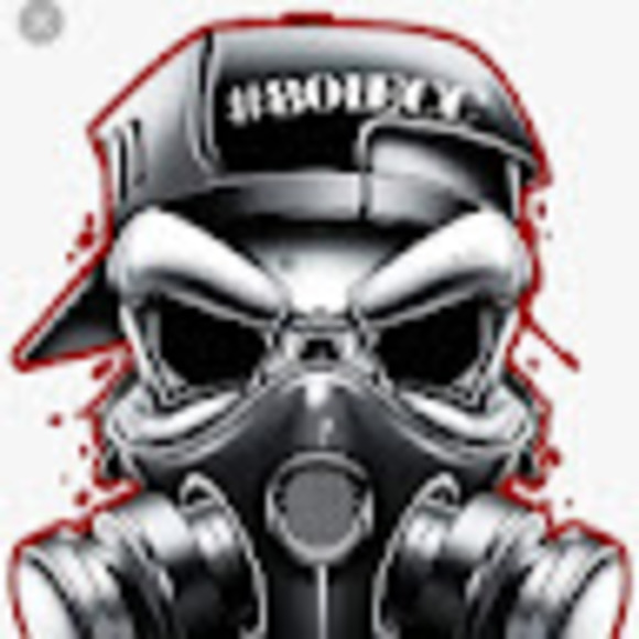 Profile Picture of Travis Ristow (@ristowtravis) on Poshmark