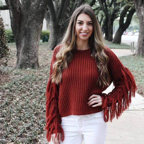 Profile Picture of Christina Bilka (@cbilka) on Poshmark