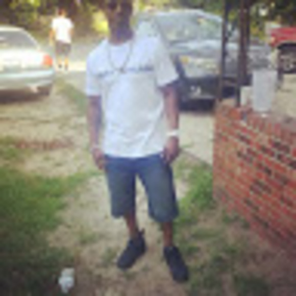 Profile Picture of Jason Greene (@jasongreene278) on Poshmark