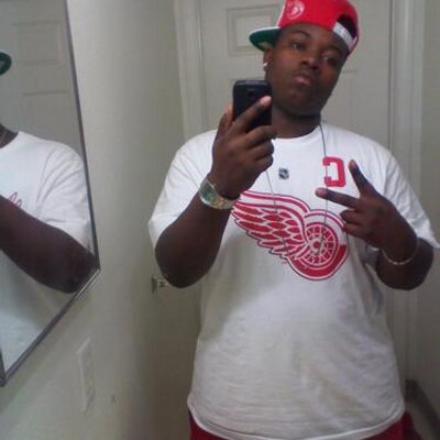 Profile Picture of Devonte Evans (@Yung_Tae_19) on Twitter