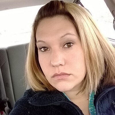 Profile Picture of Julia Ann Halladay (@JuliaHalladay23) on Twitter