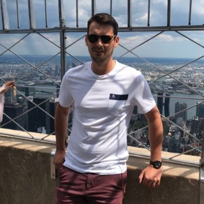 Profile Picture of Daniel Clowes (@danclowes1) on Twitter