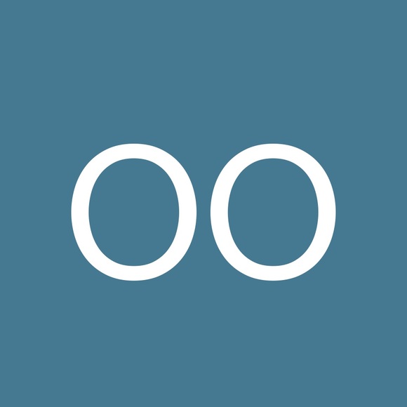 Profile Picture of Heather Okuly (@hokuly) on Poshmark