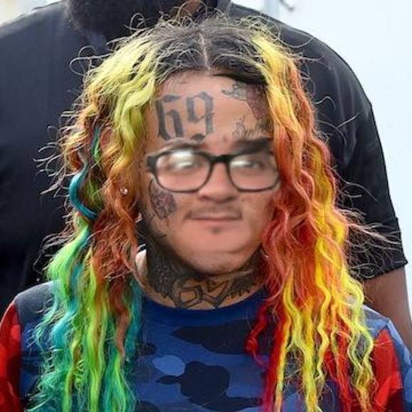 Profile Picture of Aaron Lerma (@lermz23) on Poshmark