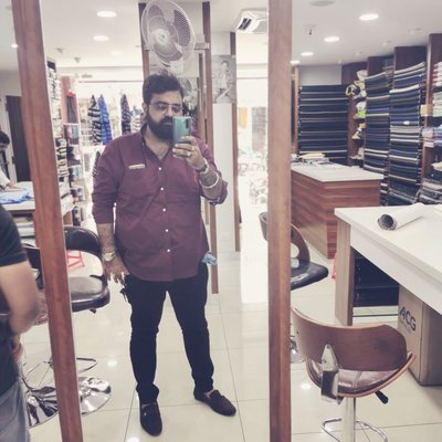 Profile Picture of Manish Arora (@creativestroks) on Twitter