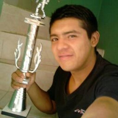 Profile Picture of Moises Chan Celis (@bolofc) on Twitter