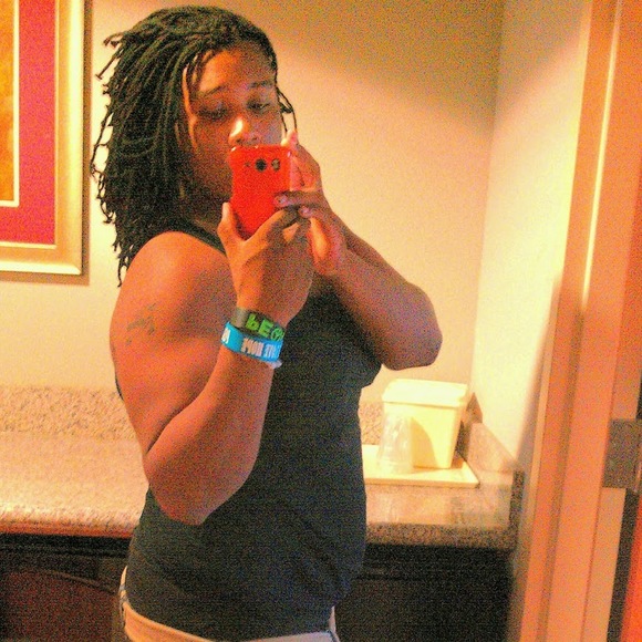 Profile Picture of Karon Cokley (@karoncokley829) on Poshmark