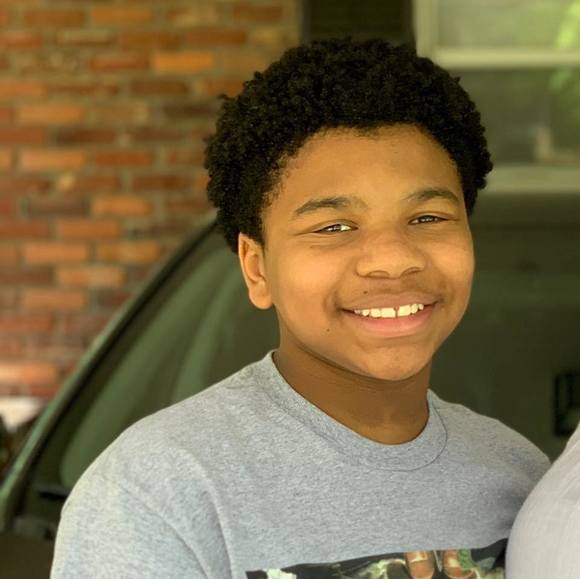 Christian Bodrick - Poshmark Profile Picture of Christian Bodrick (@cbodrick) on Poshmark