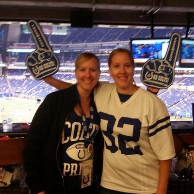 Profile Picture of Angela Braden (@cowpox81) on Twitter