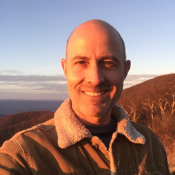 Profile Picture of Guillermo Cabrera (@ironguille) on Poshmark