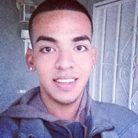 Profile Picture of Adam Olivas (@holivas) on Poshmark