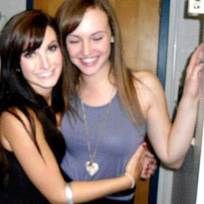 Profile Picture of Melanie Britton (@MelanieRBritton) on Twitter