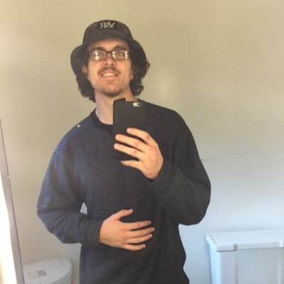 Profile Picture of Colby Atkinson (@amateurwarlock) on Twitter