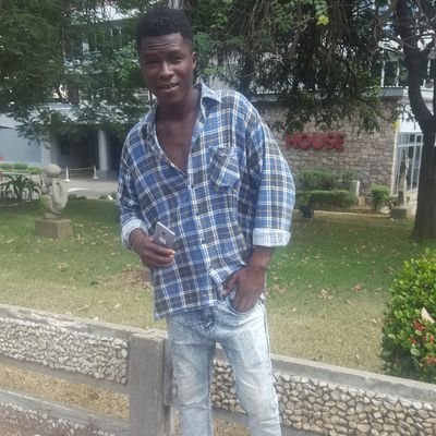 Profile Picture of Qweku Bryant (@RolandAkanse) on Twitter