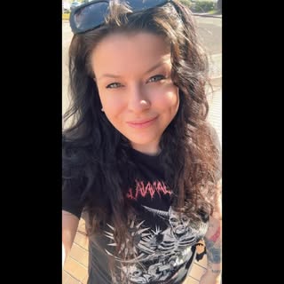 Profile Picture of Sarah Sharpe (@sarah_sage) on Instagram