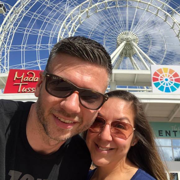 Profile Picture of Joe Zubel (@joe3186) on Poshmark