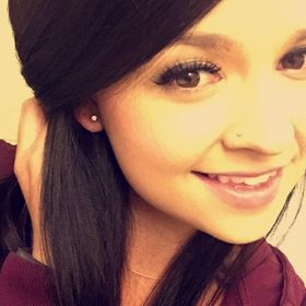 Profile Picture of Danielle Eisenhauer (@deisenhauer08) on Pinterest