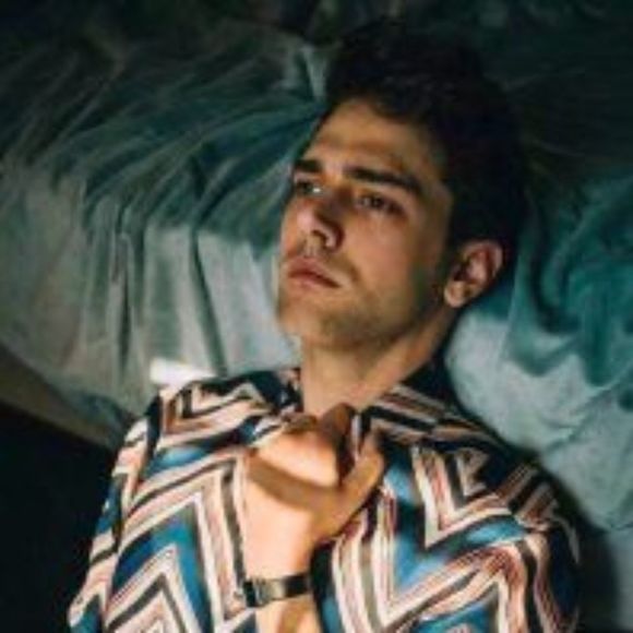 Profile Picture of Michael Gimma (@selenaepen) on Poshmark