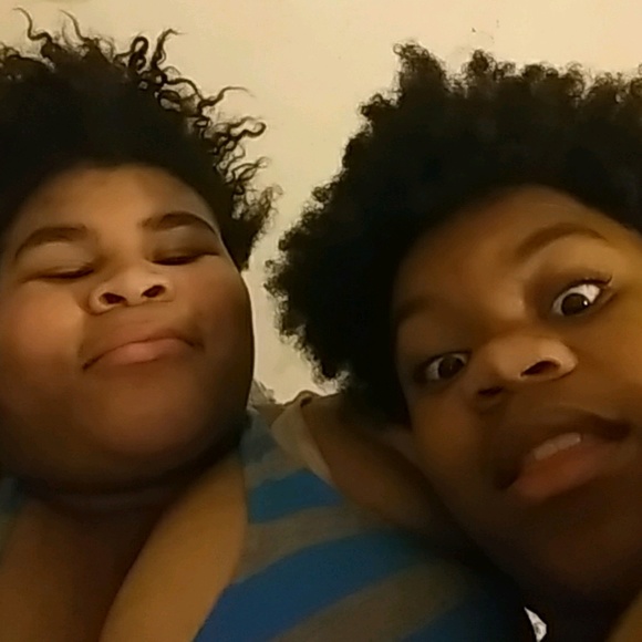 Profile Picture of Naffy Brook (@naffybrook058) on Poshmark