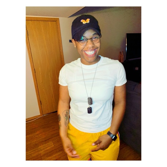 Profile Picture of Ty Hopkons (@hop2x) on Poshmark