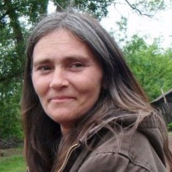 Profile Picture of Teddy Dildine (@teddydildine) on Poshmark