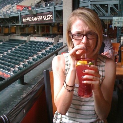 Profile Picture of Kristie R. (@helloKRo) on Twitter