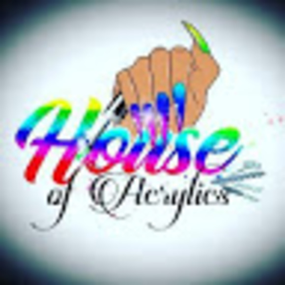 Michelle Van dromme - Poshmark Profile Picture of Michelle Van dromme (@houseofacrylics) on Poshmark