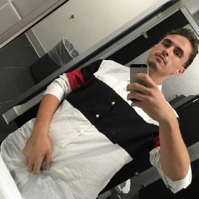 Profile Picture of Robert Force (@RobertForce8) on Twitter