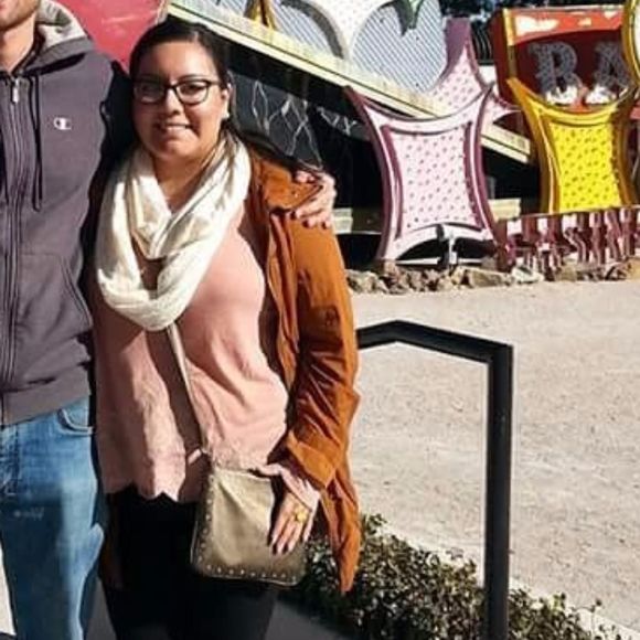 Profile Picture of Bianca Hurtado (@bhoneysunshine) on Poshmark